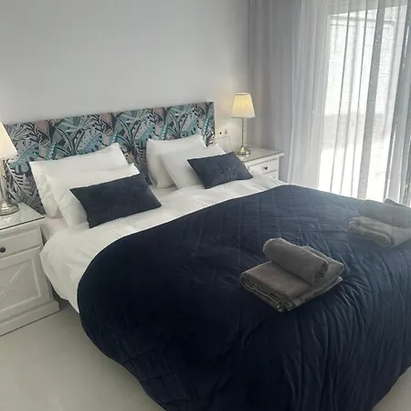Miraflores Golf Penthouse With The Sea View Costa Apartment